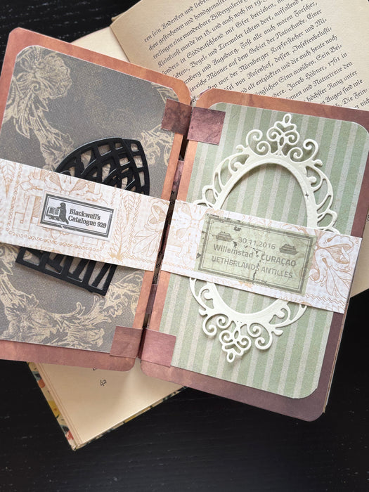 Die cut Book